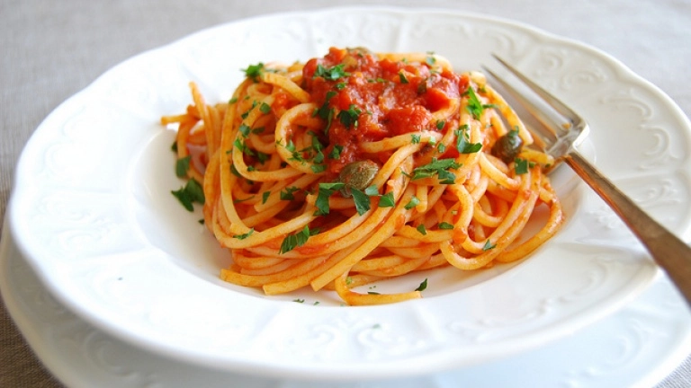 Pasta alla puttanesca